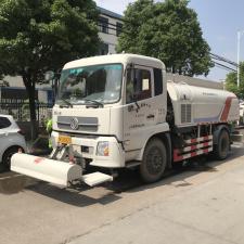 冲洗车